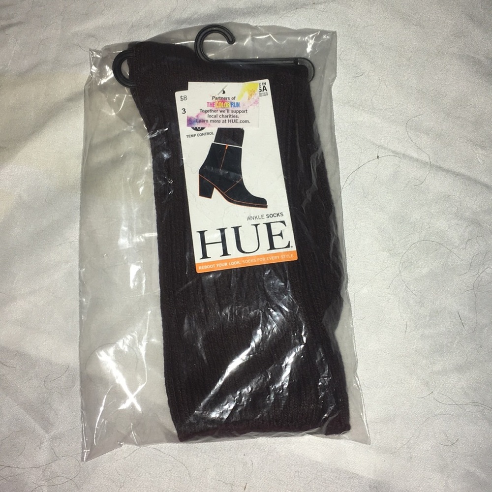NWT hue ankle socks